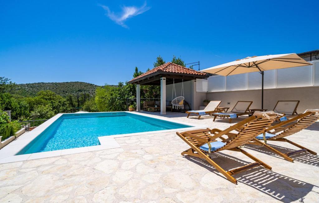 Villa Doli - Lovely Holiday Home With Private Pool Buitenkant foto
