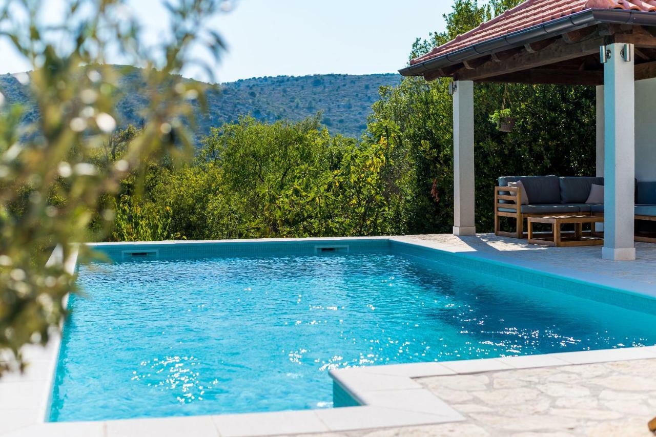 Villa Doli - Lovely Holiday Home With Private Pool Buitenkant foto